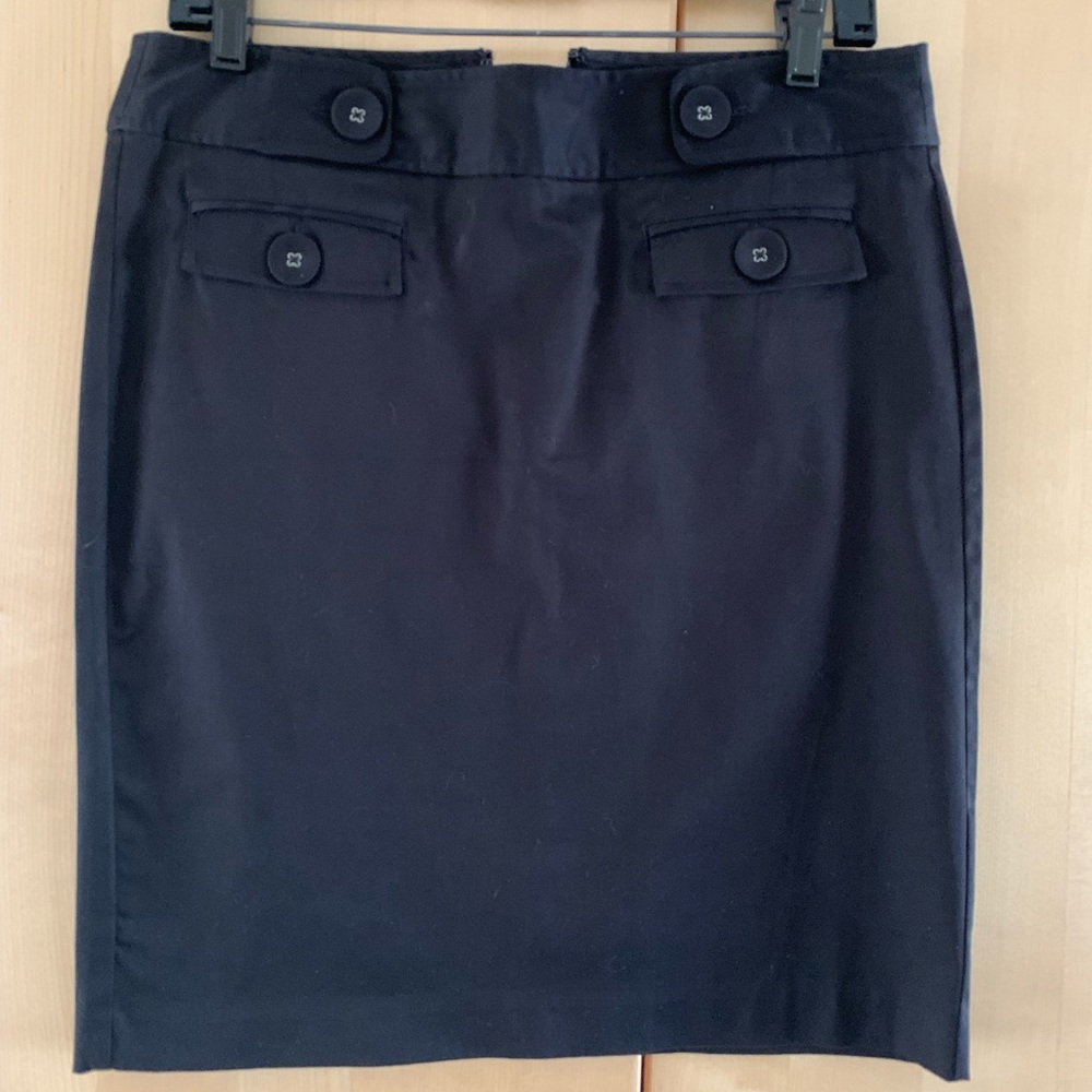 Gap Short Black Skirt Size 6